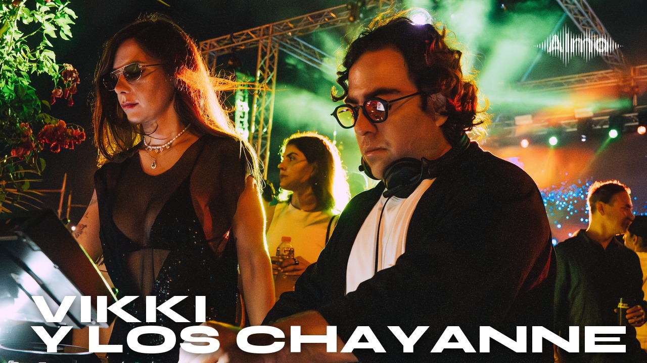Vikki y Los Chayanne @ La Ele